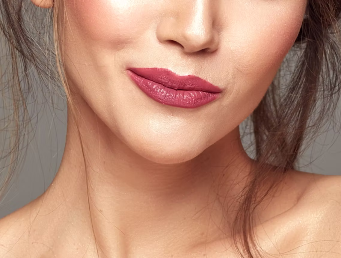 Chin & Neck Contouring